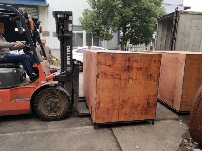 電気取り替え可能な道掃除人のブラシ サポートOEM 12